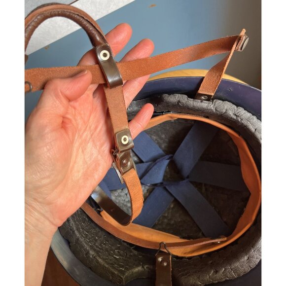 Vintage French Helmet Blue Plastic Gendarmerie Paramilitary Liner Straps - Picture 9 of 10